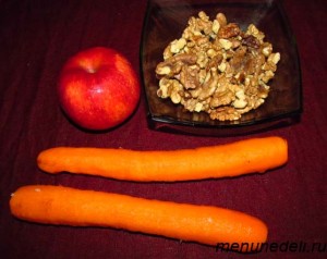 Продукты для постного салата из моркови и яблок