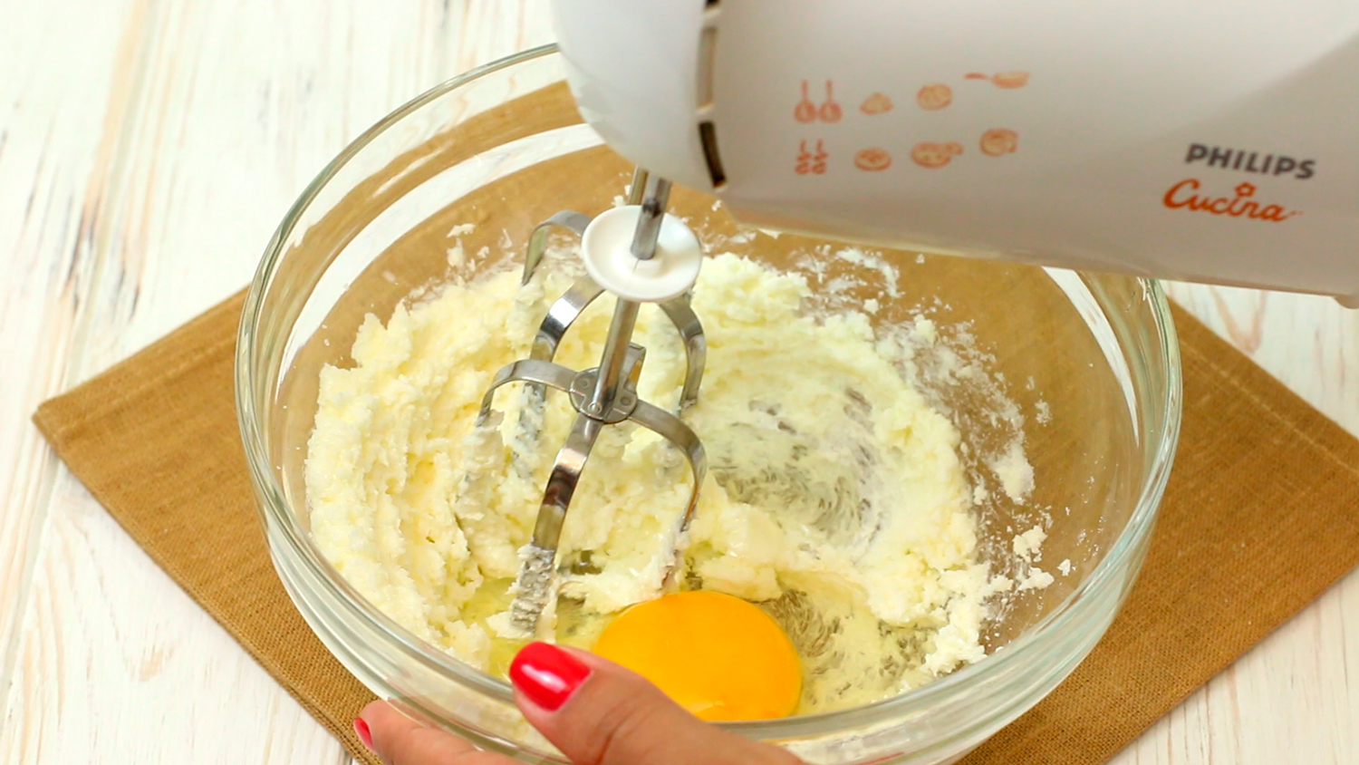 Масло с сахаром и яйцом - как приготовить и заморозить овсяное печенье