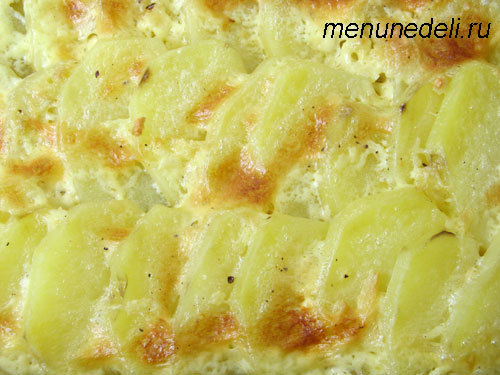 Французское блюдо картофельный гратен дофинуа