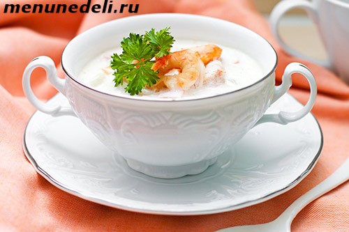Сливочно-сырный суп с креветками