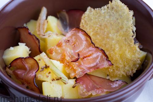 Слоеный салат «Мимоза» с сыром и картофелем рецепт с фото пошагово - slep-kostroma.ru