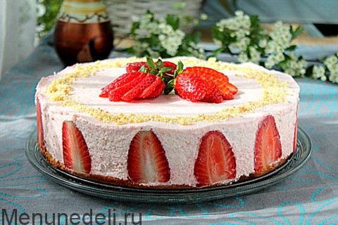 Клубничный крем для торта — рецепт с фото пошагово. Как сделать крем для торта с клубникой?