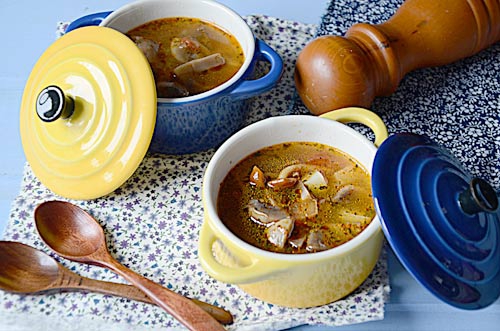 Тыквенный суп-пюре с маринованными опятами