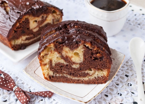Мраморный пирог с шоколадной пастой в мультиварке