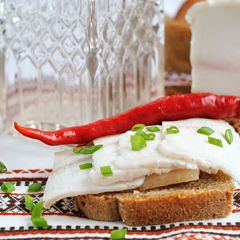 Как вкусно приготовить курицу в духовке кусочками с картошкой