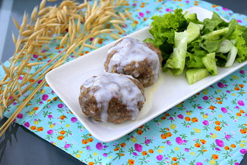 Рецепт биточков из говядины с вкусным яблочным соусом на FoodGood.ru