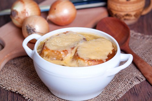 Луковый суп — классический рецепт