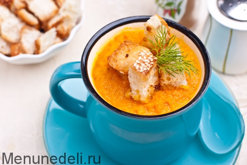 Как приготовить морковный суп-пюре с хрустящим нутом