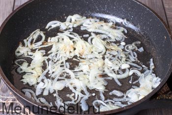 Вешенки в сметане на сковороде — рецепт с фото пошагово