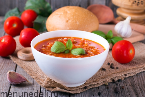 Густой томатный суп с булгуром