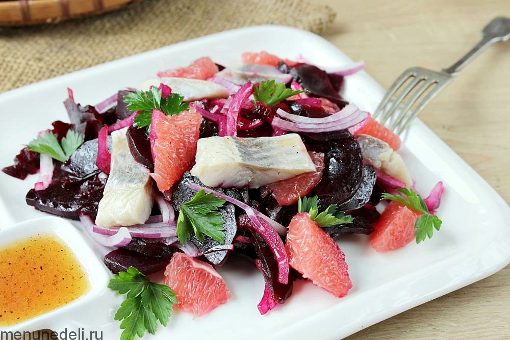Салат с лососем, грейпфрутом и авокадо — рецепт с фото пошагово