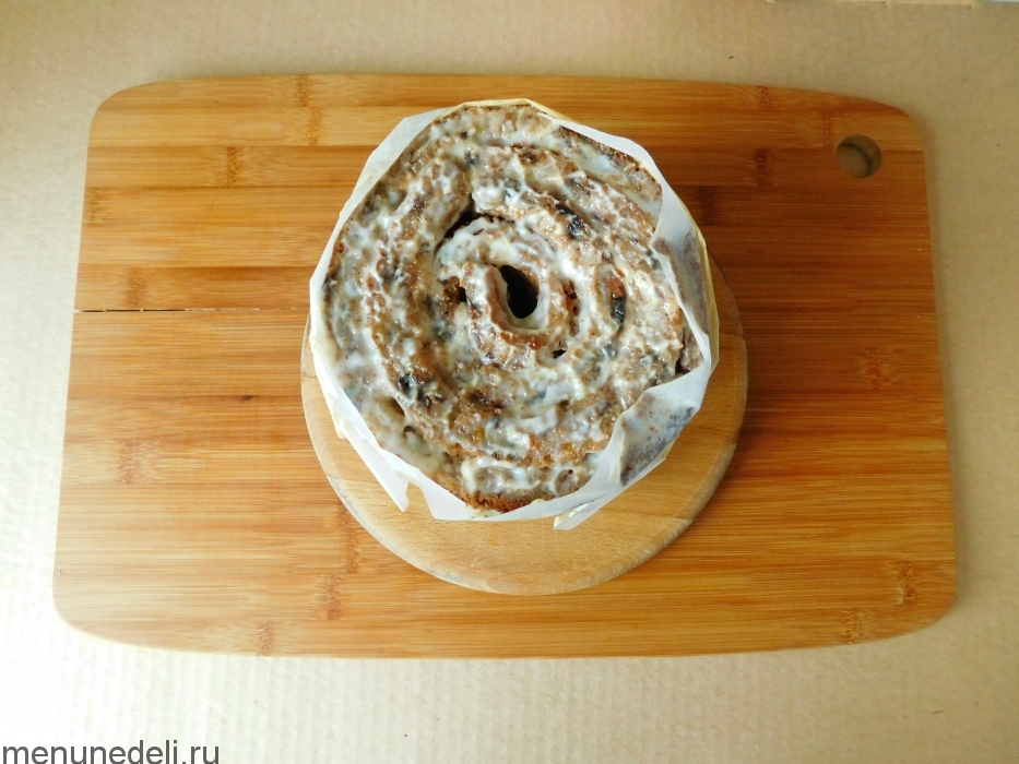 Праздничный торт «Трухлявый пень» с сухофруктами