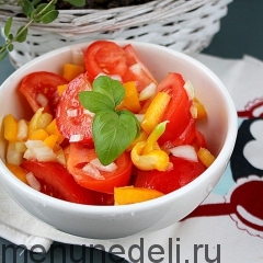 Салат полезный из моркови и изюма