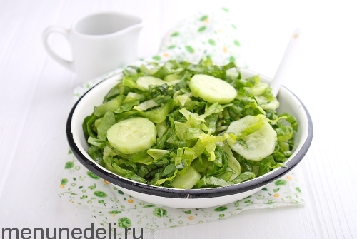 Салат зеленый с огурцом с растительным маслом как в детском саду