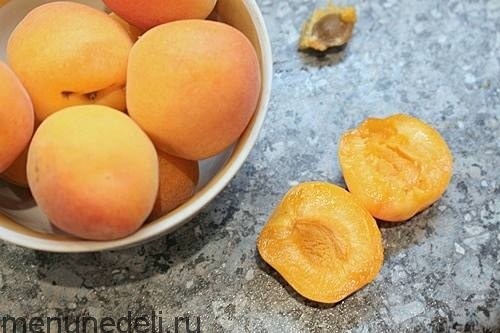Клафути с абрикосами 
