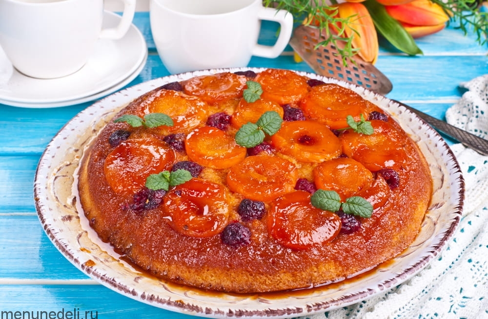 Перевернутый пирог с абрикосами