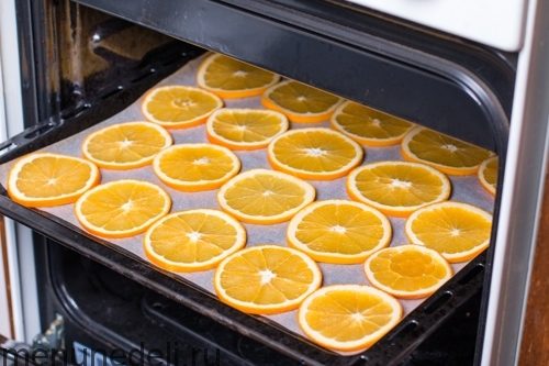 Новогоднее настроение: как высушить апельсины для декора