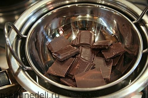 Шоколадный кекс в микроволновке с какао и бананом за 5 минут
