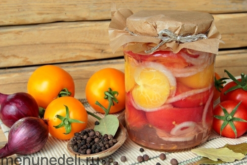 Маринованные помидоры с луком в желе