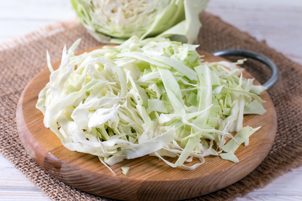 Жареная картошка с капустой на сковороде — рецепт с фото пошагово