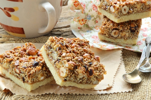 Печенье с карамельными орехами