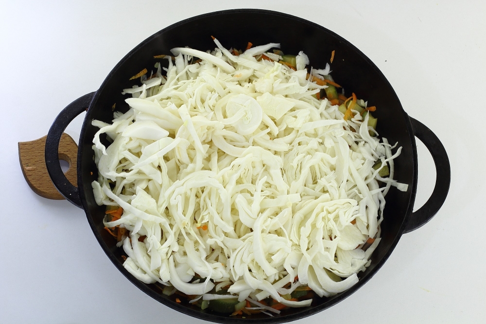 Тушеная капуста с кабачками — пошаговый рецепт с фото