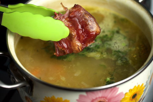 Гороховый суп-пюре с бараниной