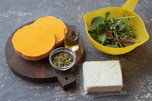 10 красивых и ароматных салатов из тыквы - Лайфхакер
