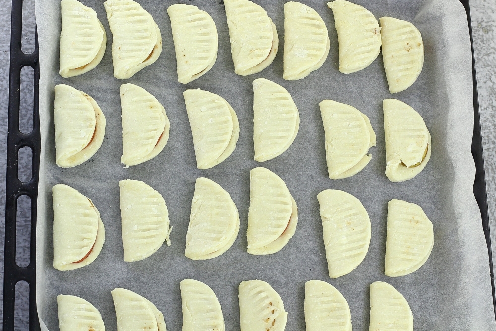 Печенье с творогом и яблоками - 12 пошаговых фото в рецепте