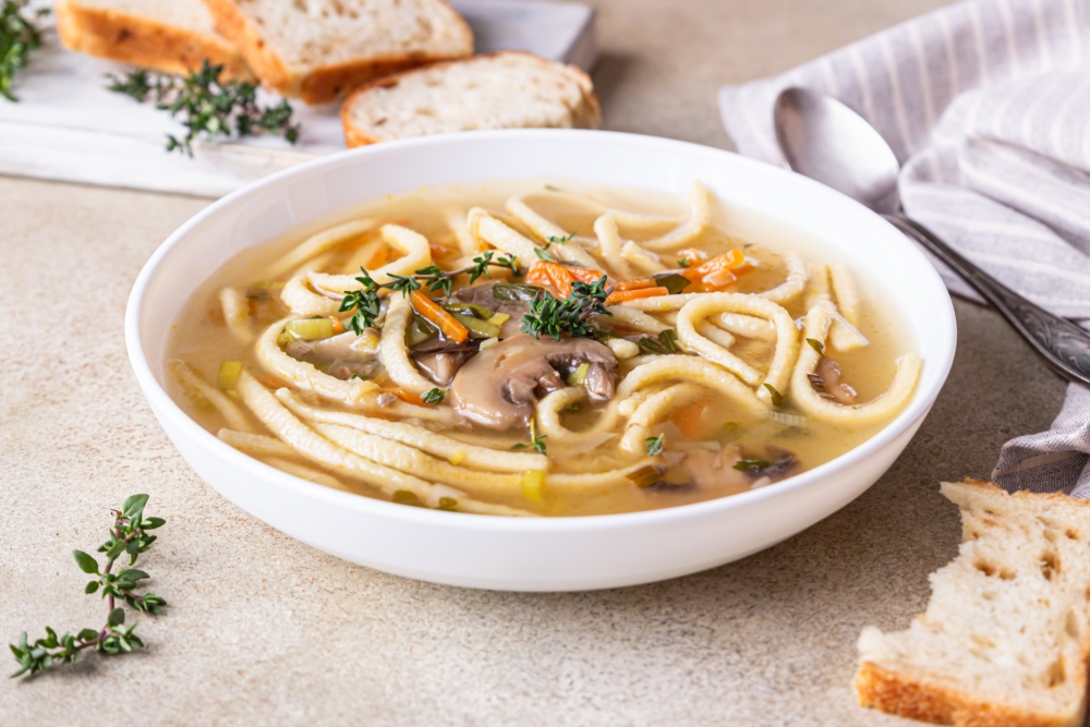 Молочный суп из тонких спагетти – кулинарный рецепт