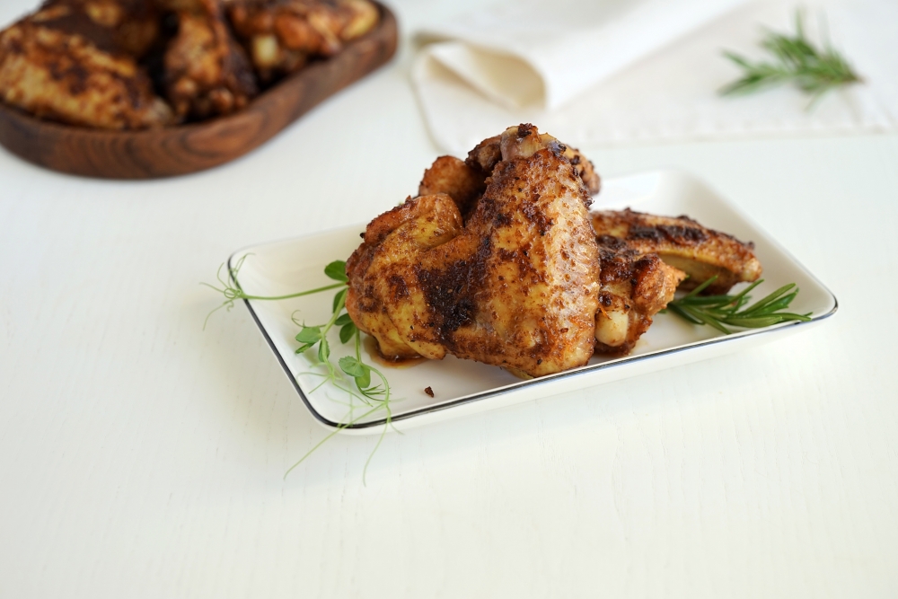 Запеченные куриные окорочка с хрустящей корочкой | Кулинарные рецепты с фото пошагово