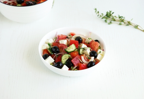 Греческий салат – классический рецепт, который будет популярен всегда