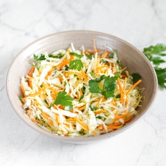 Салаты из свежей моркови с маслом