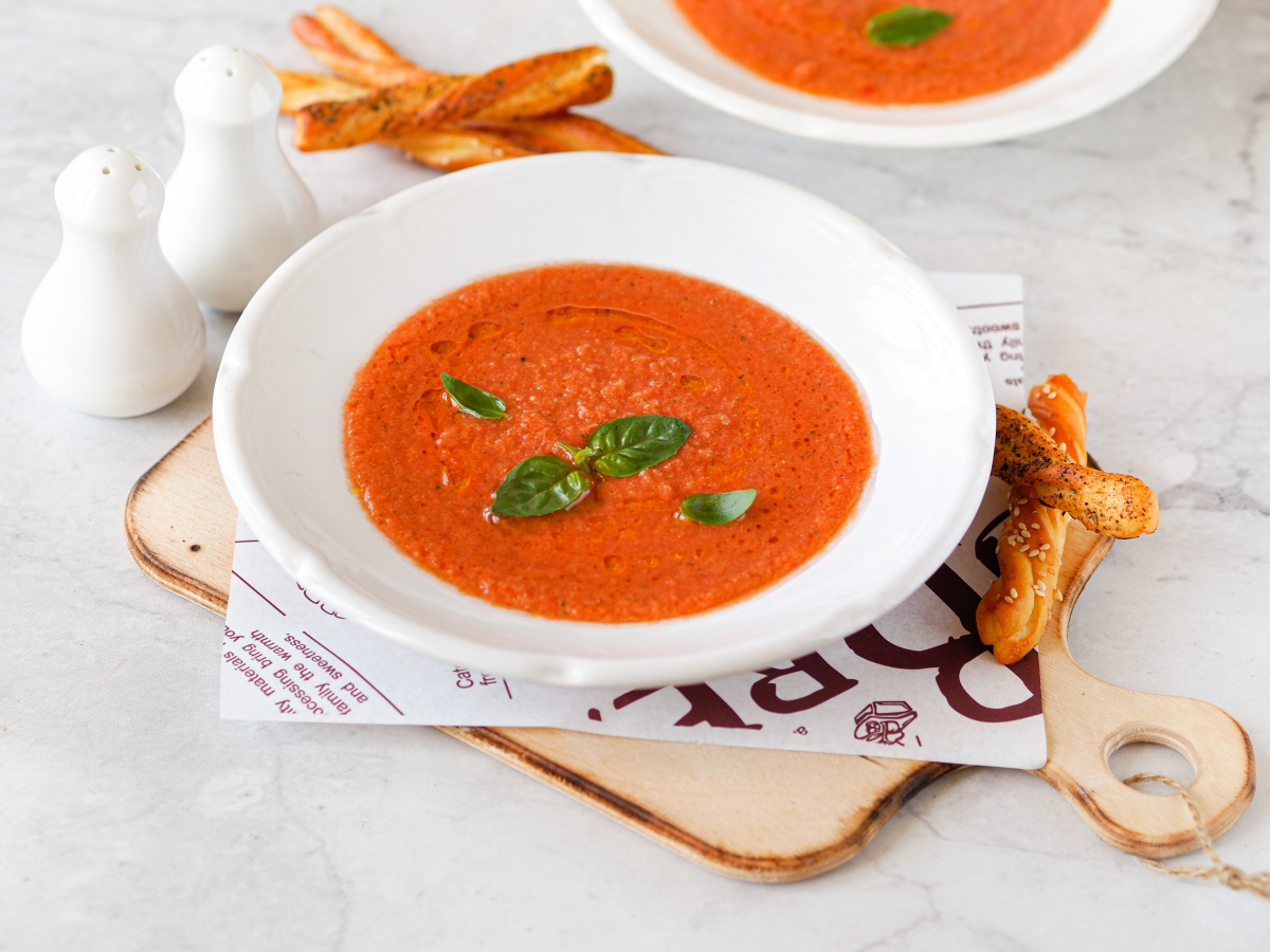 Холодный томатный суп гаспачо в домашних условиях