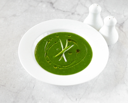 Холодный суп со щавелем — экспериментируем с ингредиентами