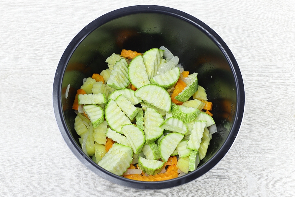 рагу овощное рецепт с кабачками в мультиварке | Дзен