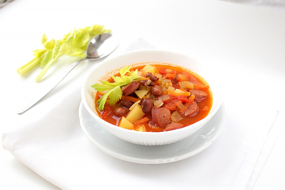 Рецепт дня: суп с капустой и белой фасолью