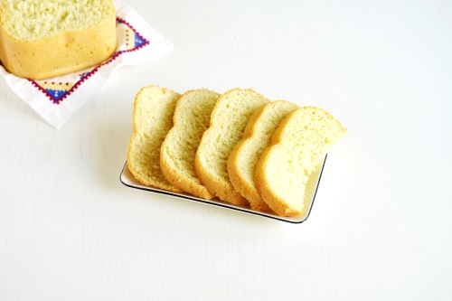 Как испечь воздушный белый хлеб в хлебопечке