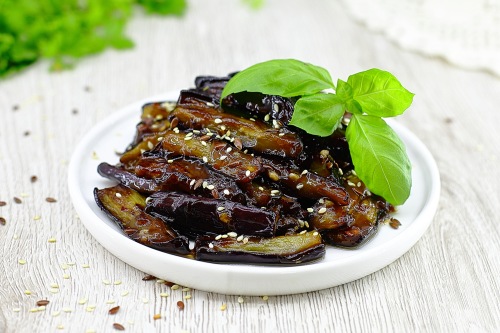 Баклажаны в кисло-сладком соусе по-китайски - рецепт с фото пошагово