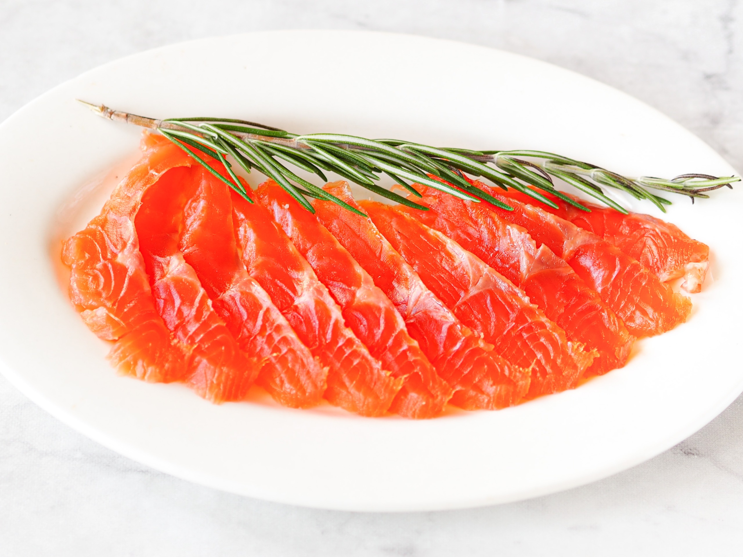 Как быстро засолить красную рыбу для суши? — Katana
