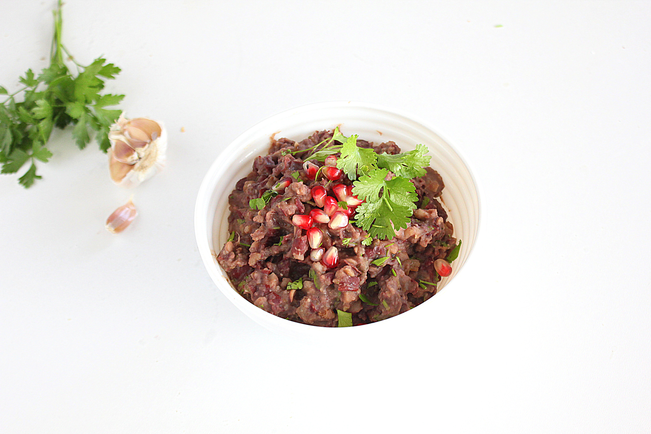 Рецепт от заведения Хачапури House: салат «Лобио» из красной фасоли