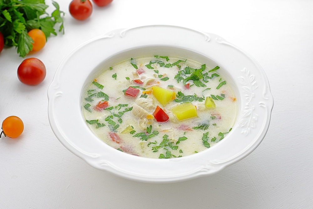 Видео-рецепт сырного супа с плавленым сыром и курицей