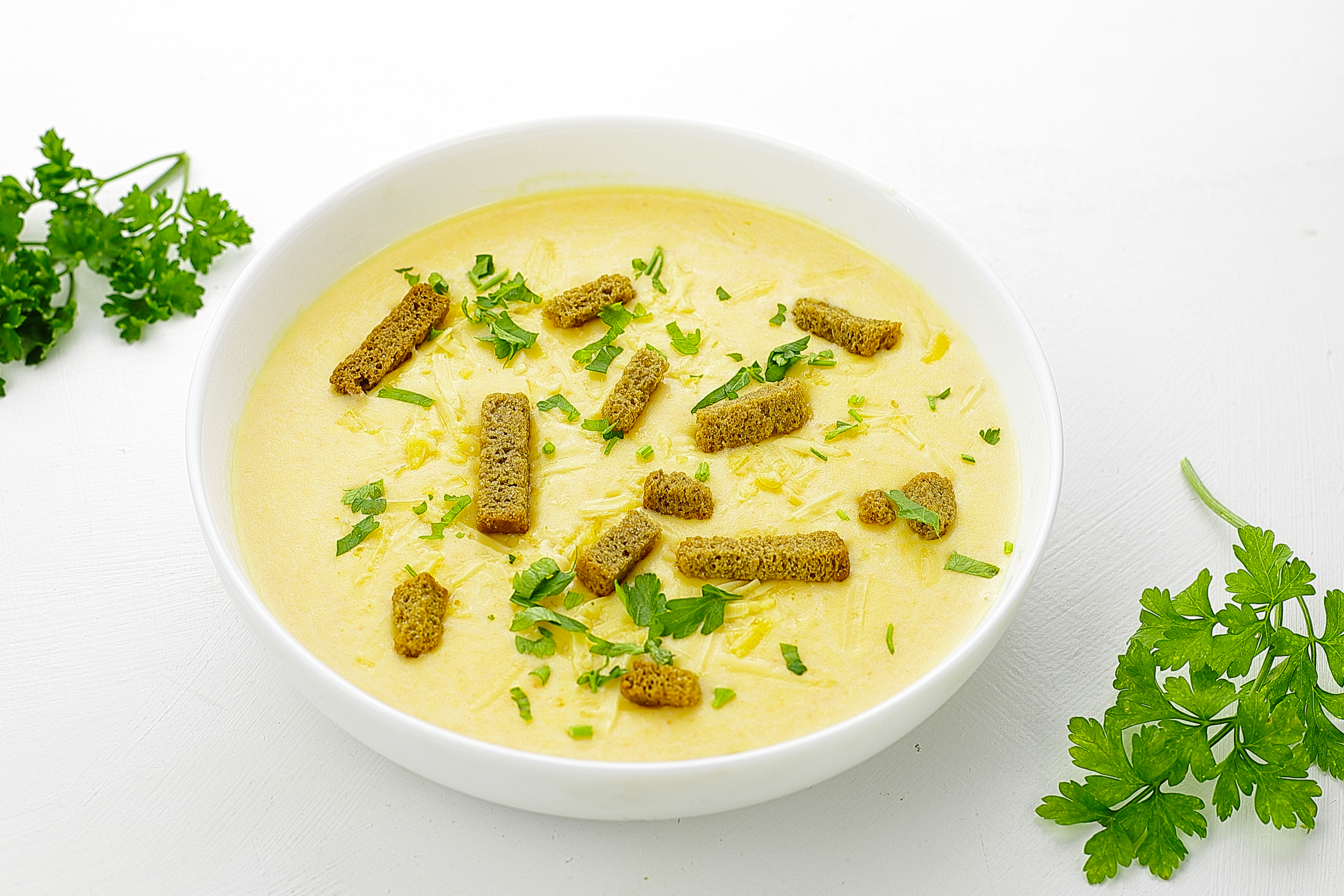 Суп с плавленным сыром и колбасой : Первые блюда