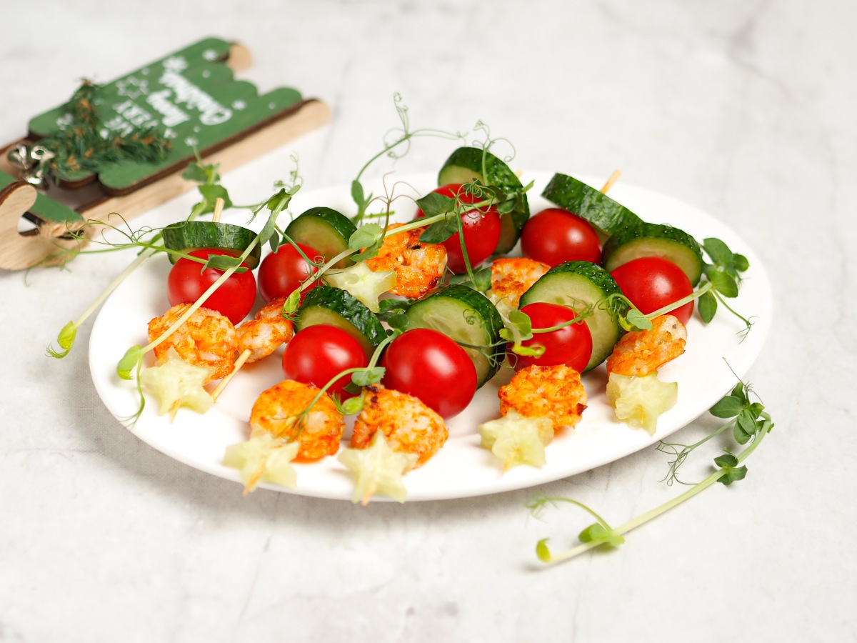 Салат капустный с яблоком и креветками - пошаговый рецепт с фото