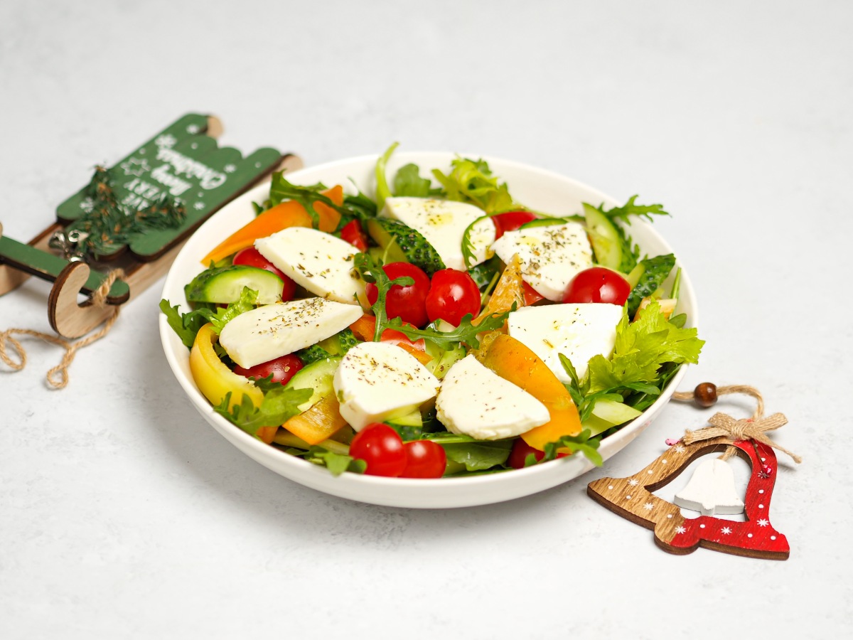 Простые салаты на Новый год Рецепты вкусных и новых салатов на Новый год способ
