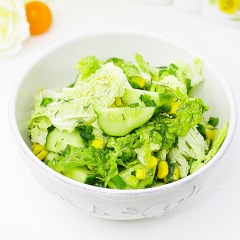 С пекинской капустой и кукурузой