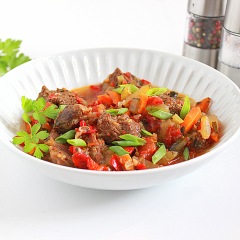 Говядина с овощами