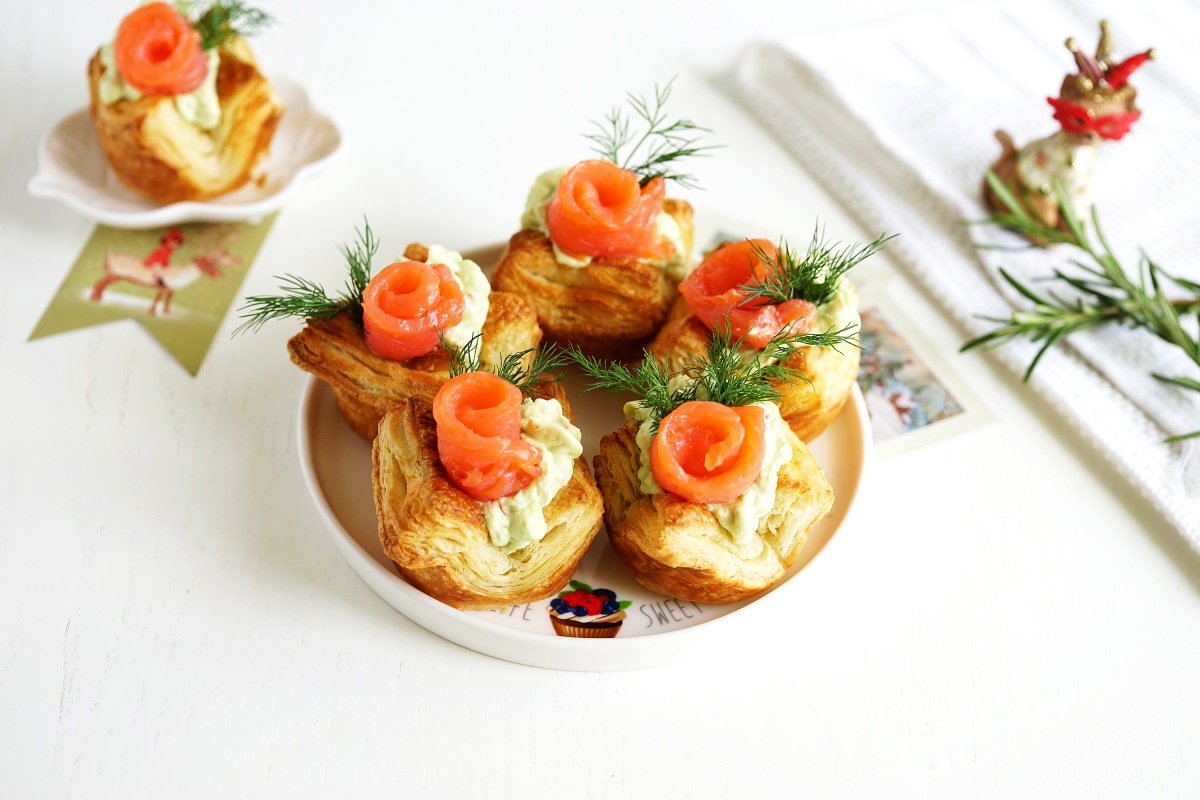 Тарталетки из слоеного теста 