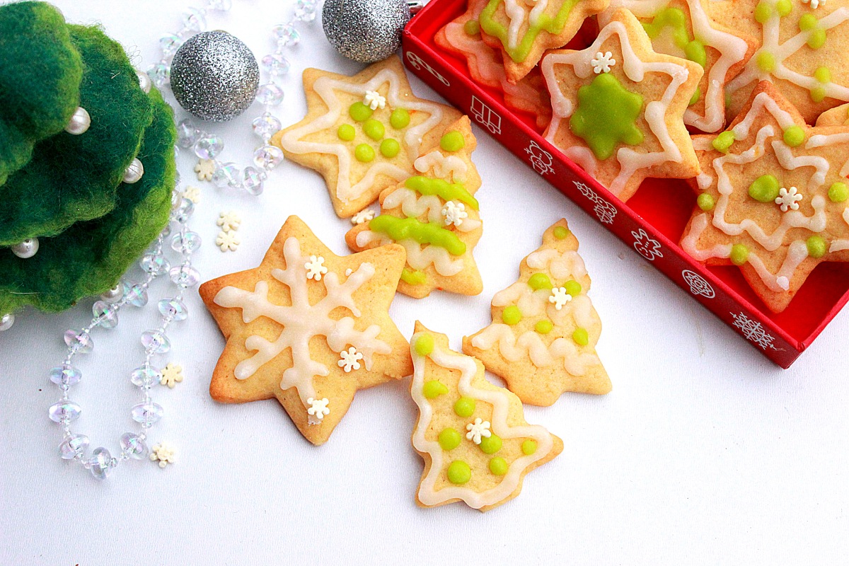 Новогоднее печенье с грильяжем