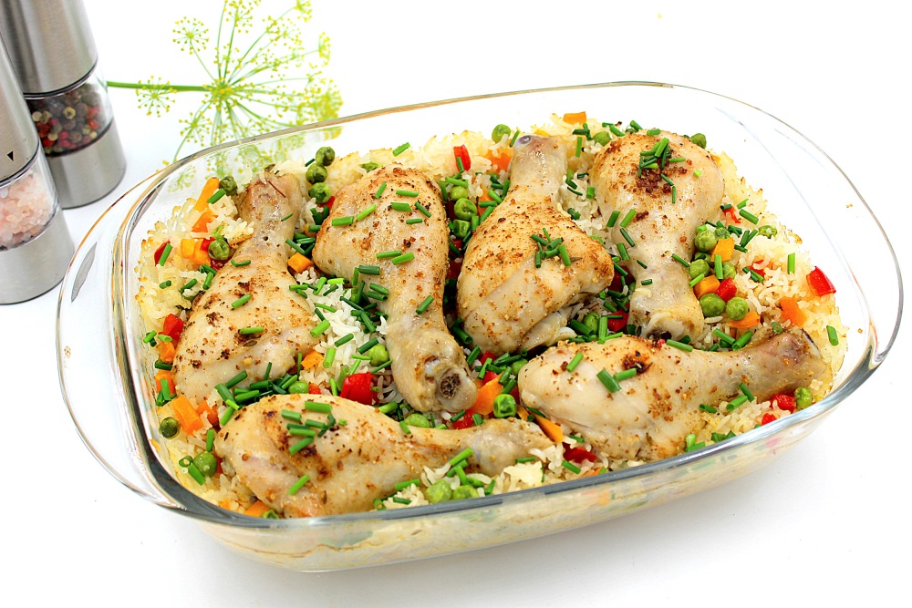 Куриные ножки в духовке с рисом